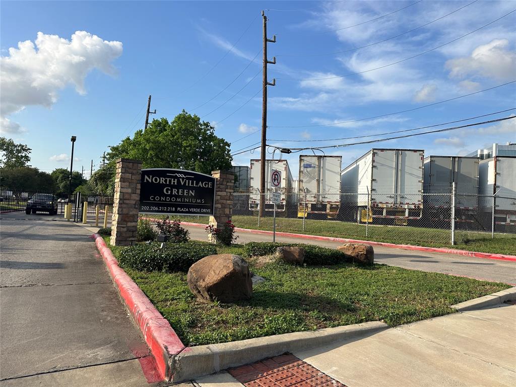 206 Plaza Verde Drive #C31, Houston, Texas image 25