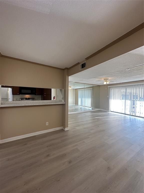 206 Plaza Verde Drive #C31, Houston, Texas image 5