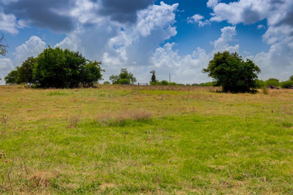 1601 Babylon Lane, Schulenburg, Texas image 20