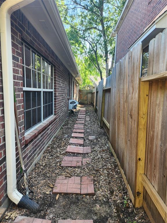 3823 Wildwood Valley Court, Kingwood, Texas image 30