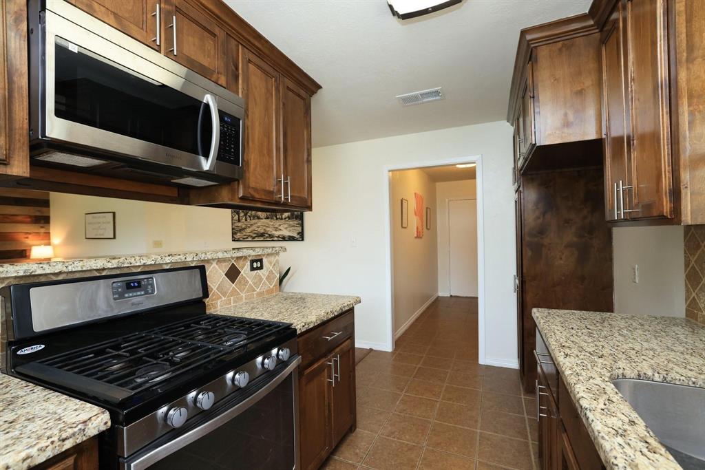 3000 Stevens Drive, Bryan, Texas image 12
