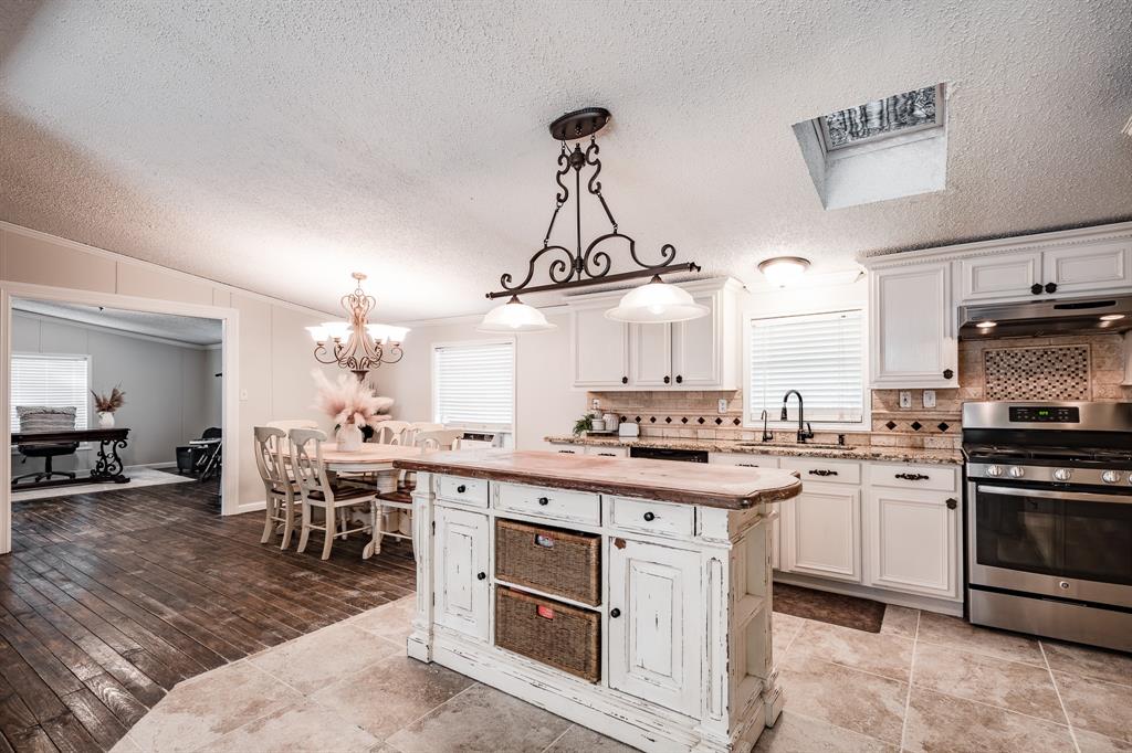 24274 Enloe Rd Drive, Porter, Texas image 12