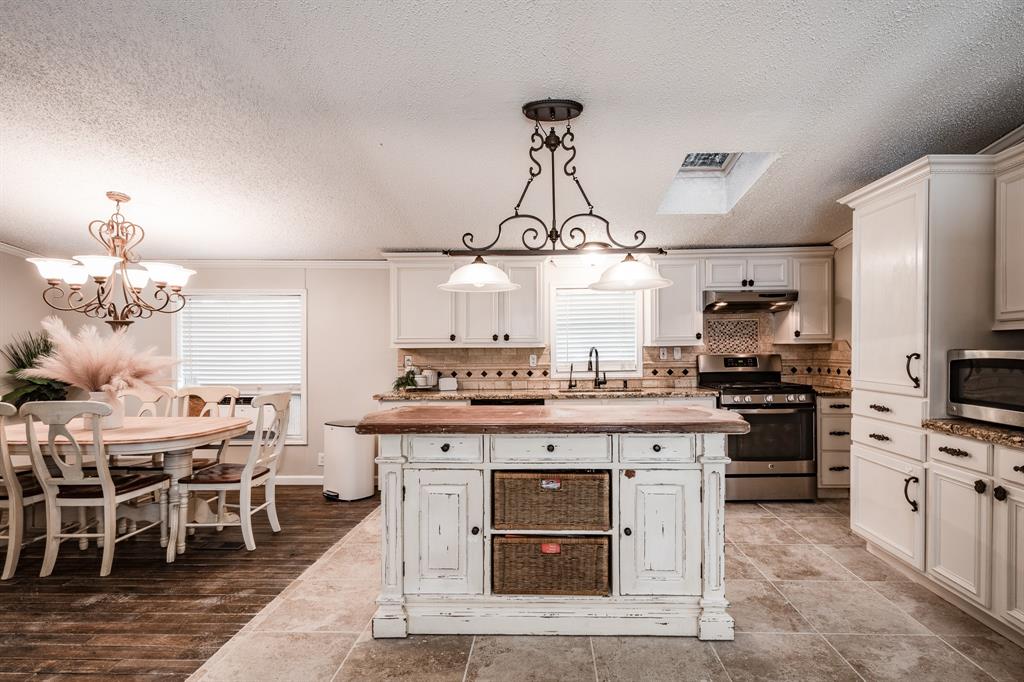 24274 Enloe Rd Drive, Porter, Texas image 4
