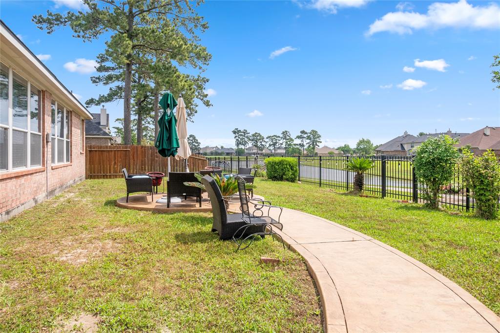 4635 Countrymeadows Drive, Spring, Texas image 21