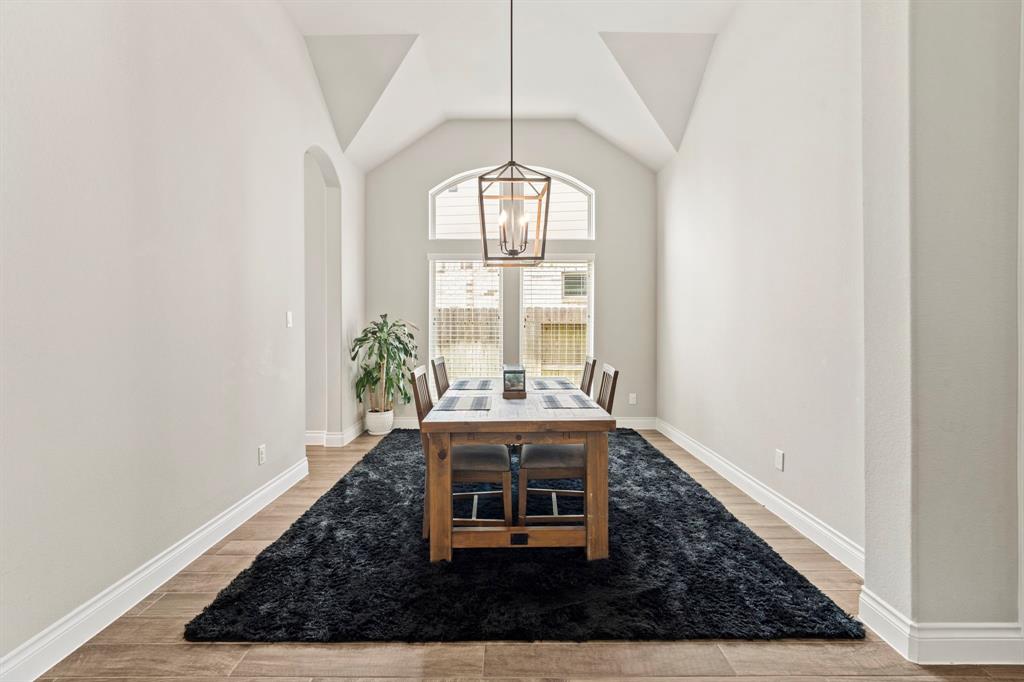 9002 Stanley Oak Drive, Missouri City, Texas image 18