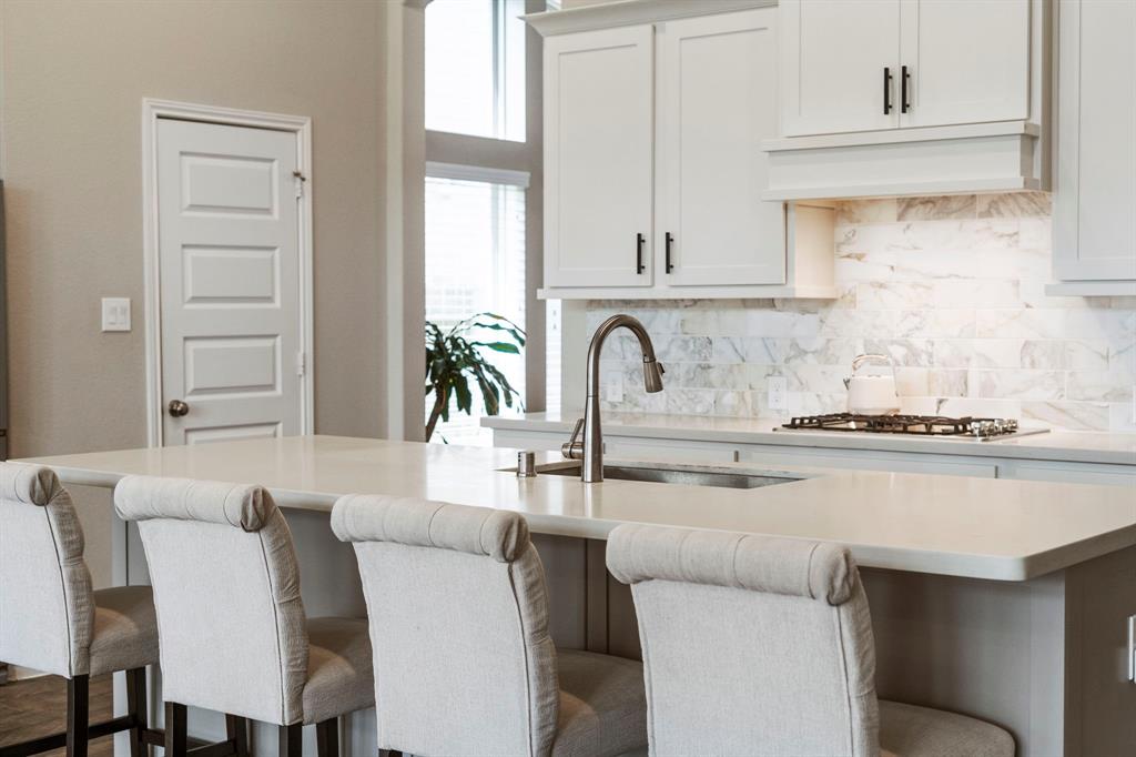 9002 Stanley Oak Drive, Missouri City, Texas image 35