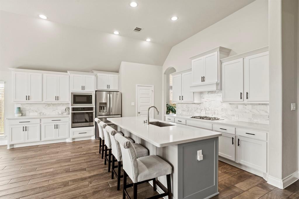 9002 Stanley Oak Drive, Missouri City, Texas image 29