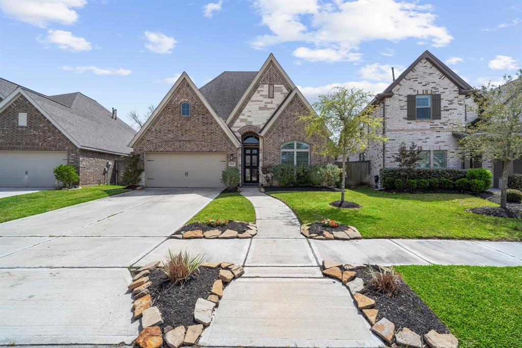 9002 Stanley Oak Drive, Missouri City, Texas image 3