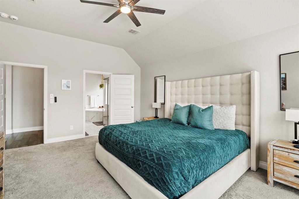 9002 Stanley Oak Drive, Missouri City, Texas image 13