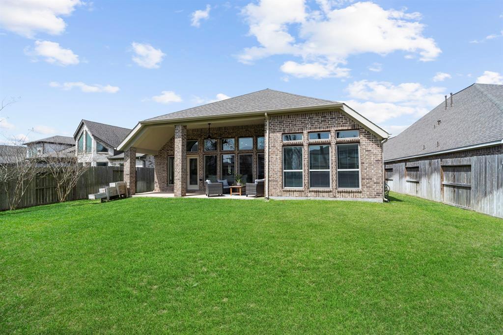 9002 Stanley Oak Drive, Missouri City, Texas image 40