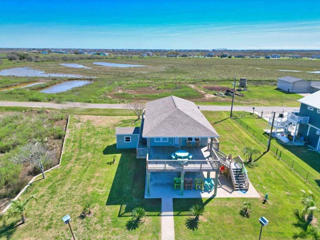 1610 County Road 206, Sargent, Texas image 1