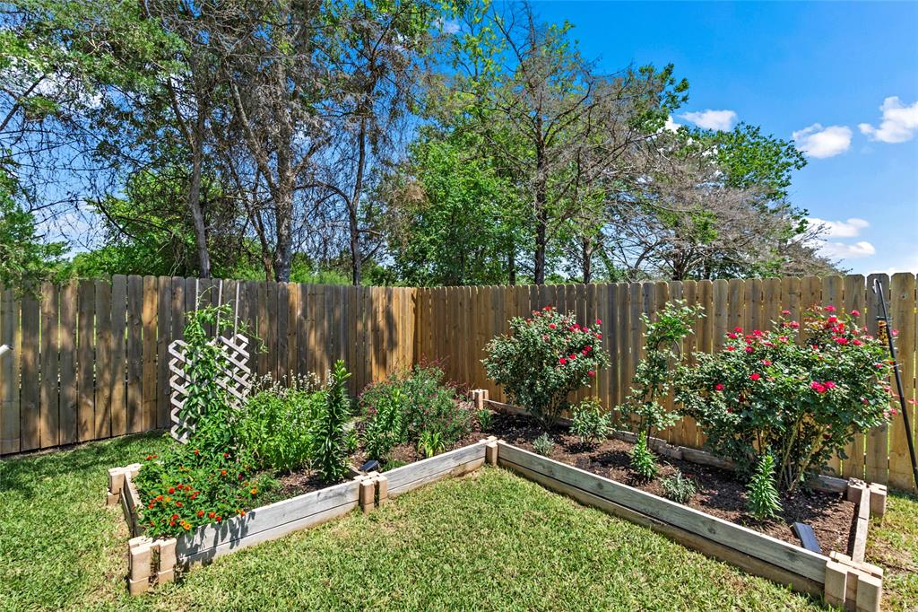 2117 Heritage Meadow Lane, Bryan, Texas image 28