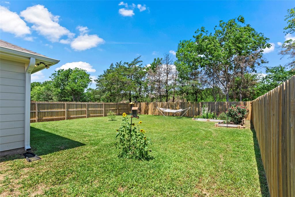 2117 Heritage Meadow Lane, Bryan, Texas image 27