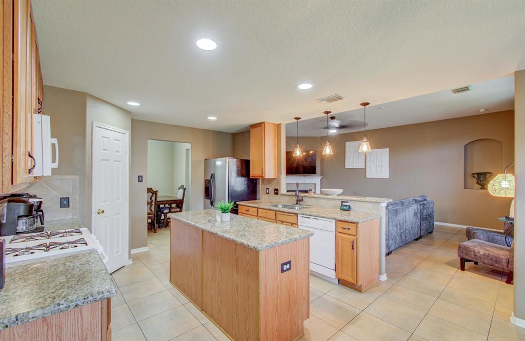 16614 Morning Shadows Way, Humble, Texas image 11