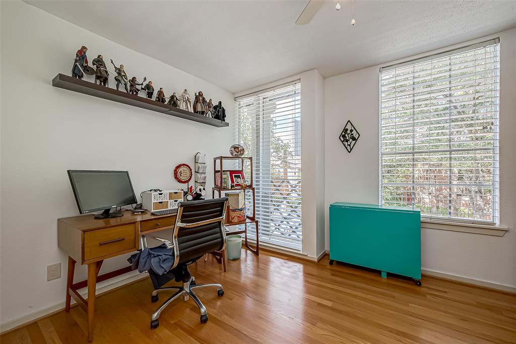 Houston, Texas 77057, United States, 2 Bedrooms Bedrooms, ,2 BathroomsBathrooms,Residential,Active,40655