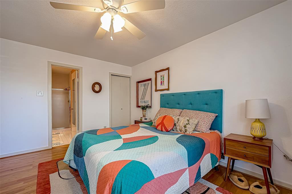 Houston, Texas 77057, United States, 2 Bedrooms Bedrooms, ,2 BathroomsBathrooms,Residential,Active,40655