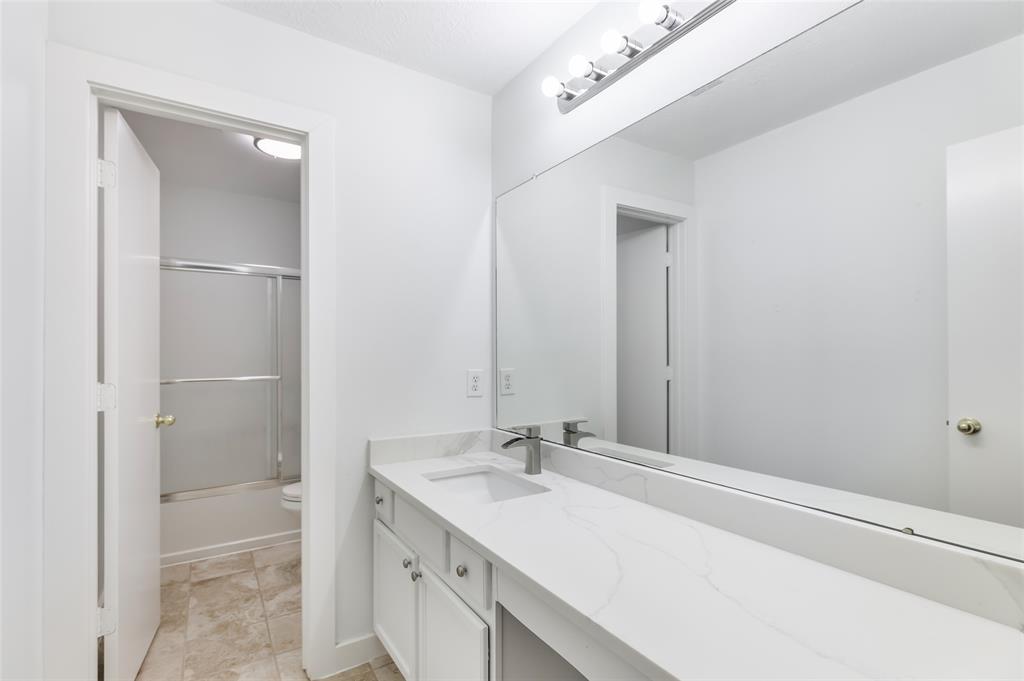 18606 Atasca Oaks Drive, Humble, Texas image 31