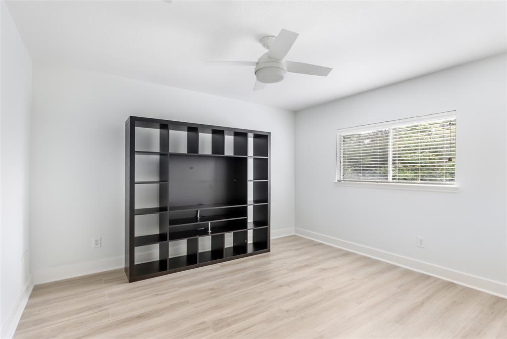 18606 Atasca Oaks Drive, Humble, Texas image 32