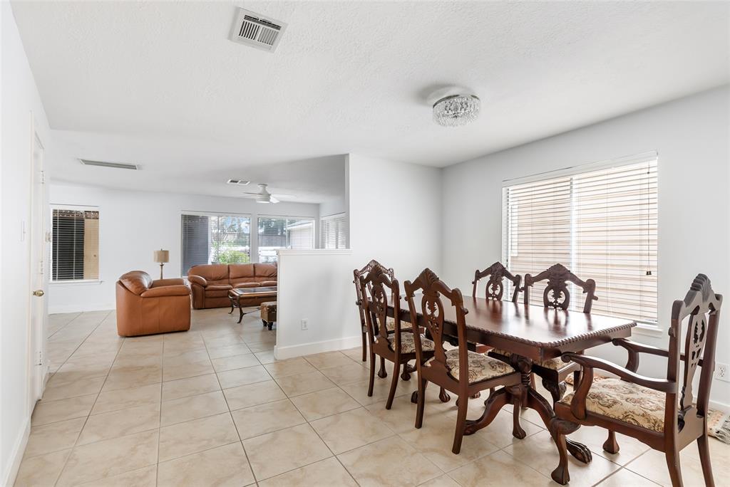 18606 Atasca Oaks Drive, Humble, Texas image 15