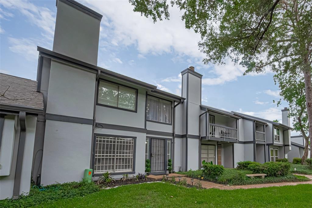 5825 Village Forest Court, Houston, Texas image 25