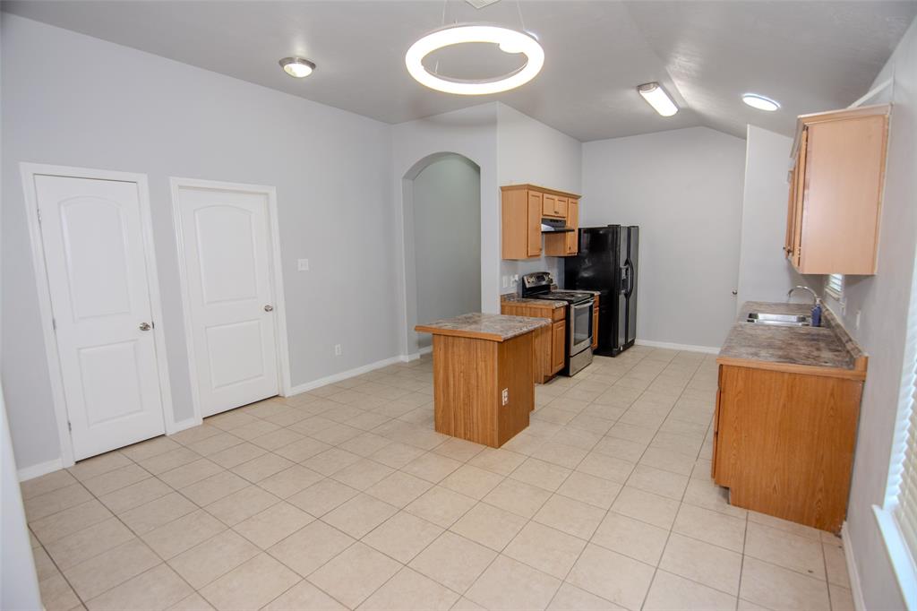 21734 Oriole Trail, Humble, Texas image 12