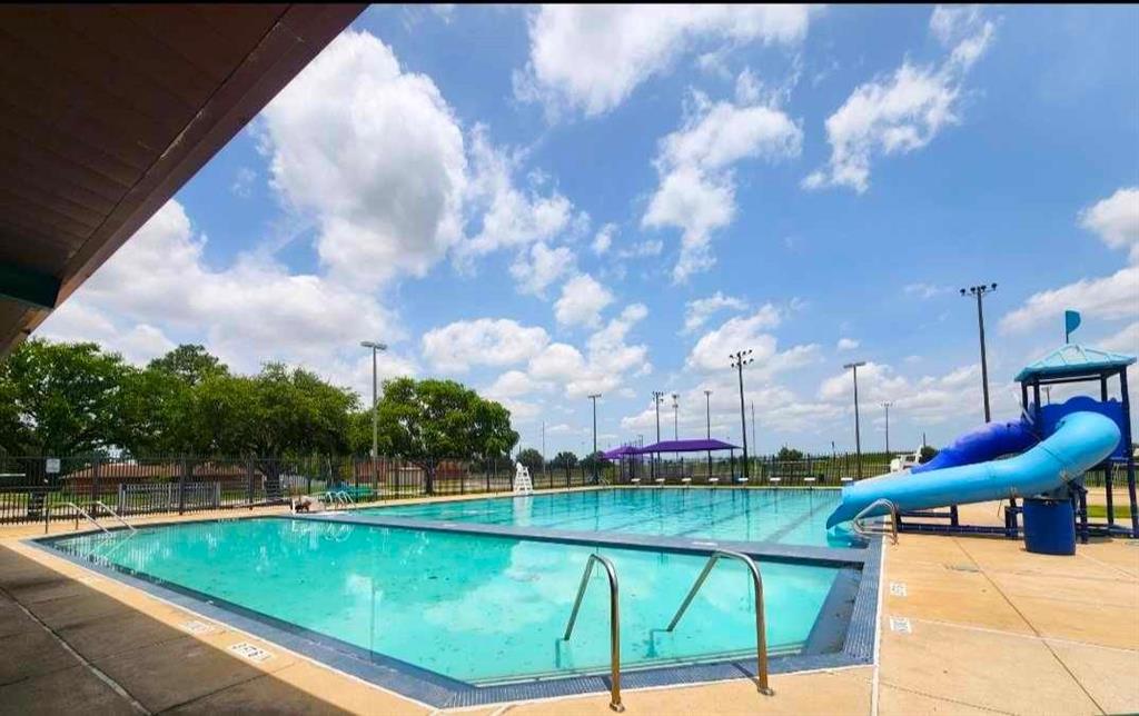 1426 16th Street, Galena Park, Texas image 43