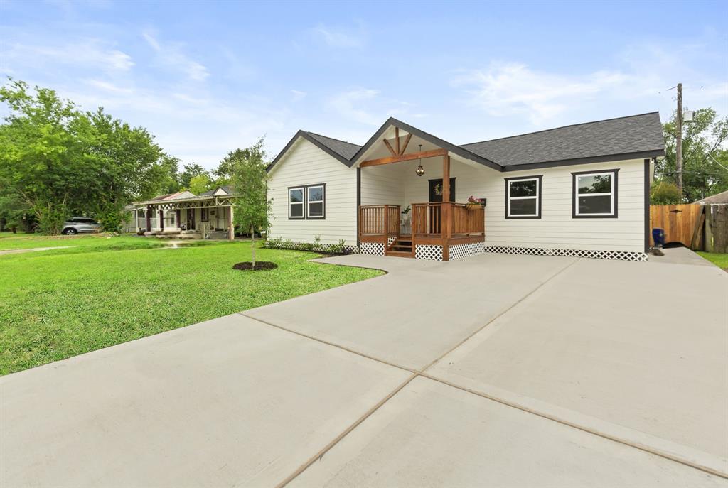 1426 16th Street, Galena Park, Texas image 4