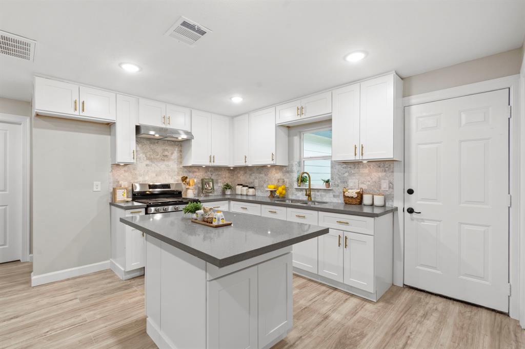 1426 16th Street, Galena Park, Texas image 17
