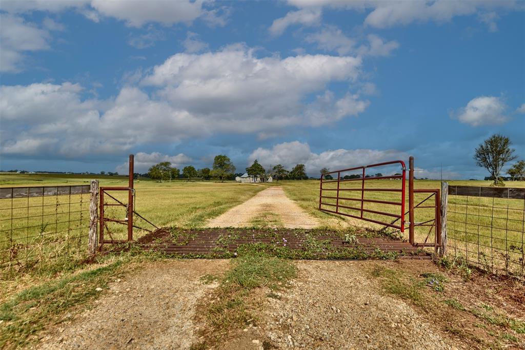 6572 Highway 21, Caldwell, Texas image 2