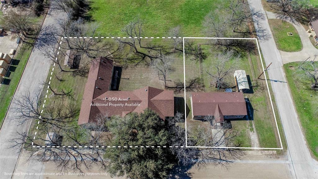 1500 W 9th Street, Caldwell, Texas image 2
