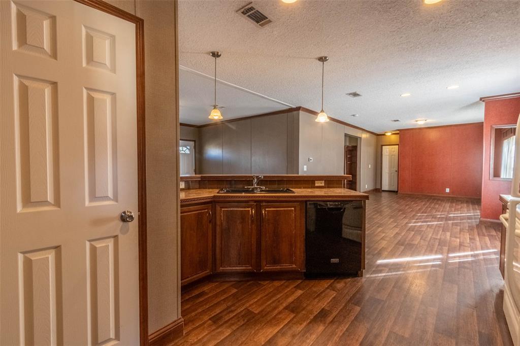 1500 W 9th Street, Caldwell, Texas image 8