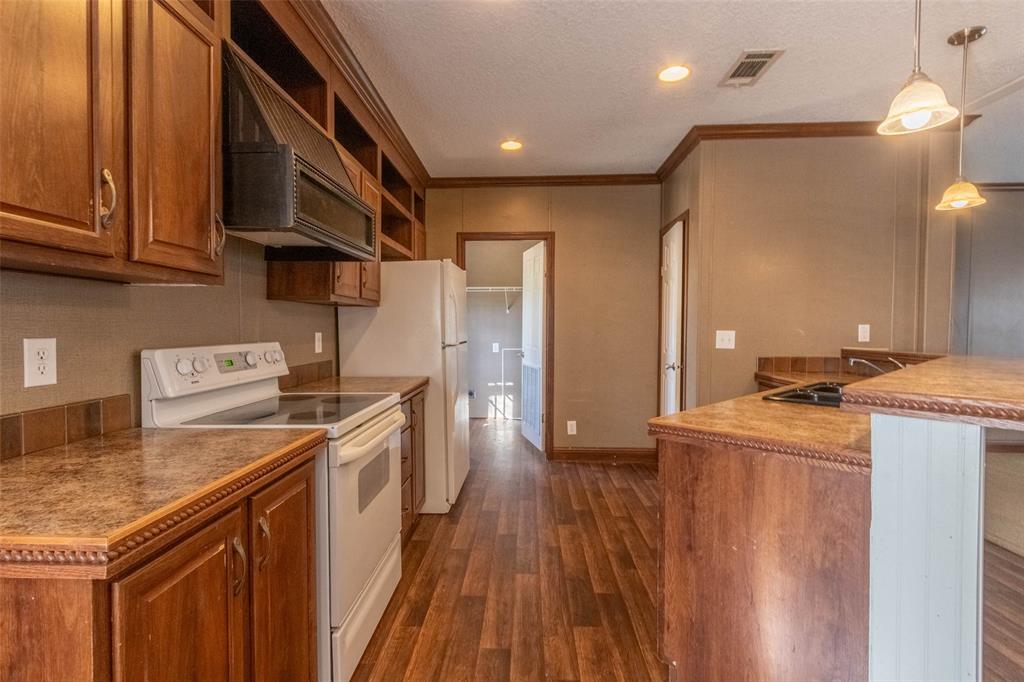 1500 W 9th Street, Caldwell, Texas image 6