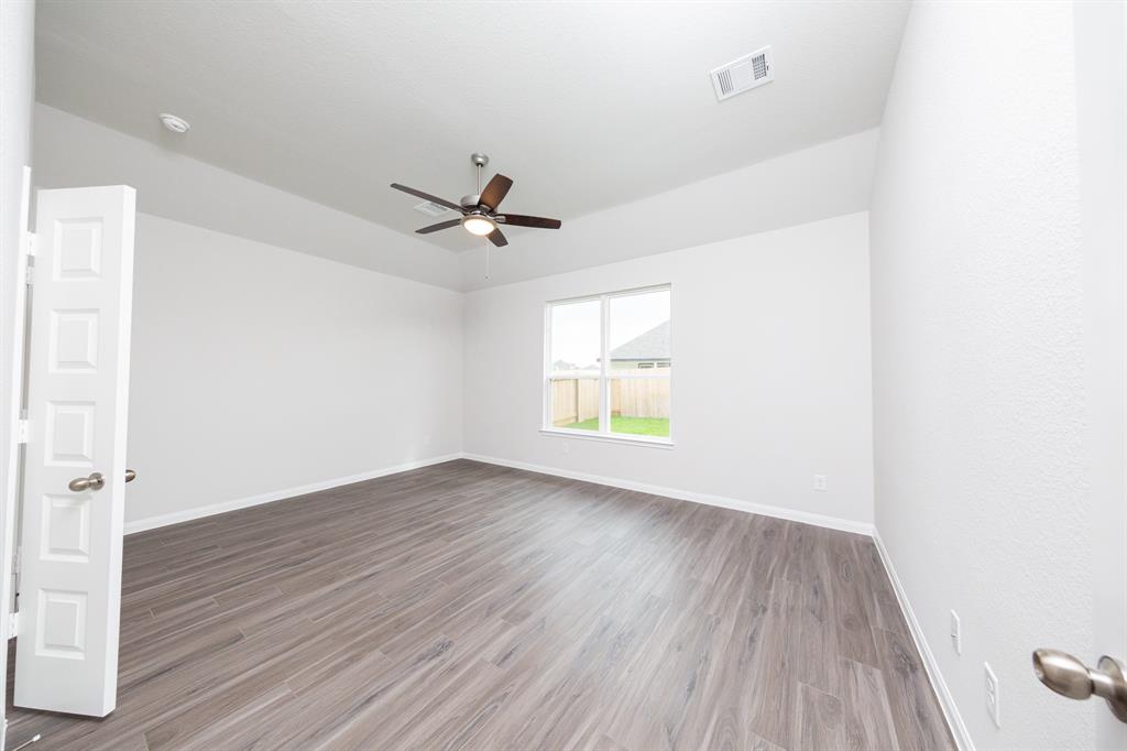 3020 Chestnut Lane, Brookshire, Texas image 13