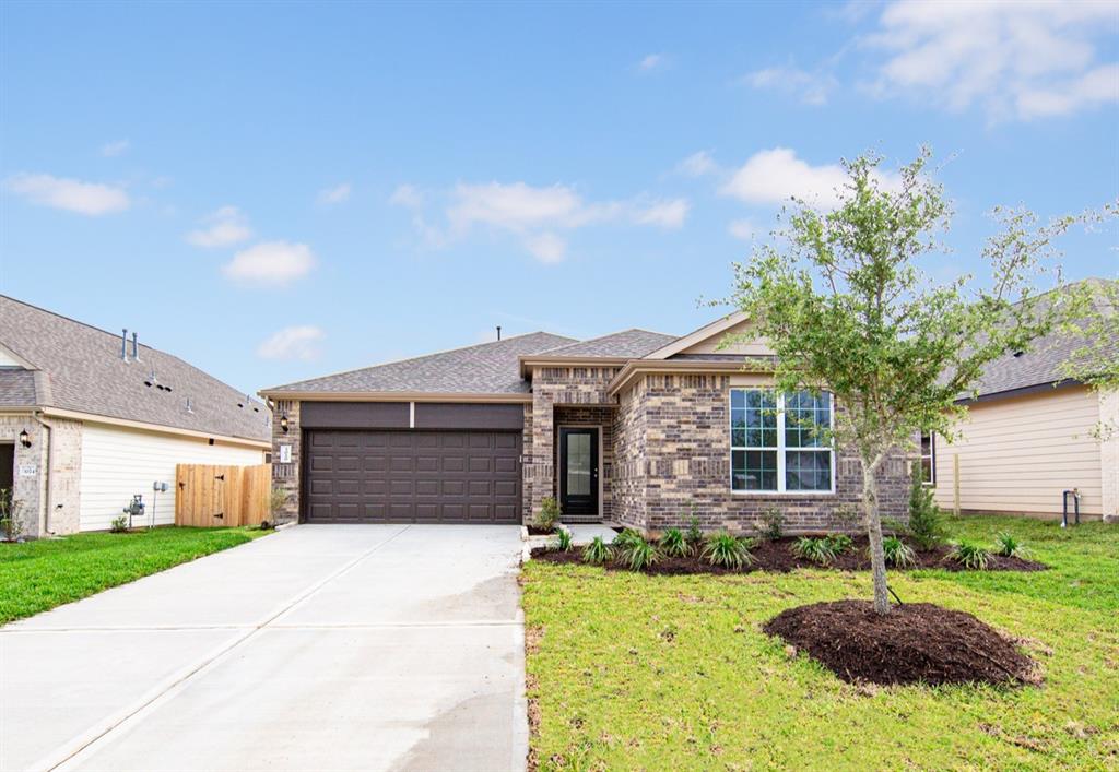 3020 Chestnut Lane, Brookshire, Texas image 1