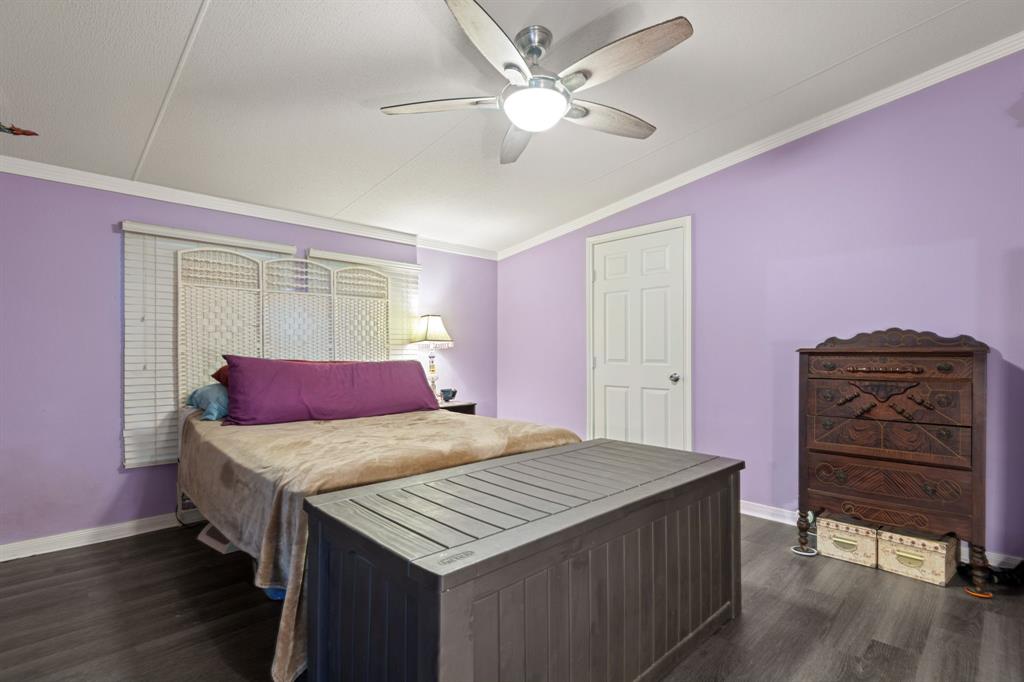 35207 Pine Forest Street, Pinehurst, Texas image 11