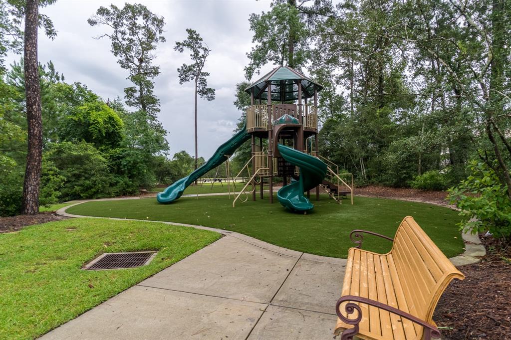 1083 Ginger Glade Lane, Pinehurst, Texas image 45
