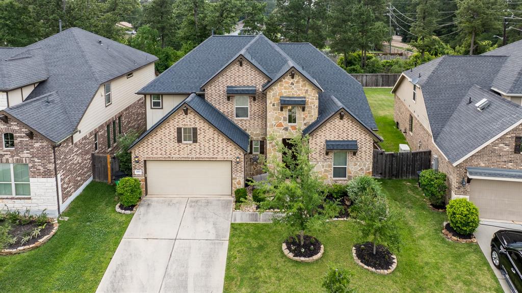 1083 Ginger Glade Lane, Pinehurst, Texas image 3