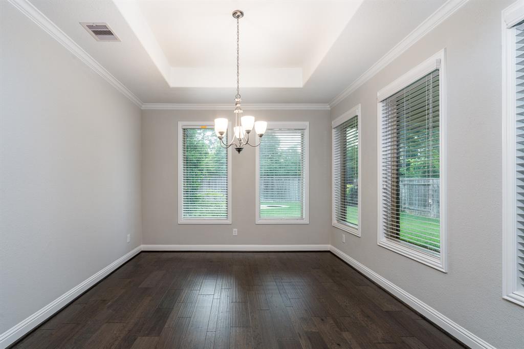 1083 Ginger Glade Lane, Pinehurst, Texas image 20