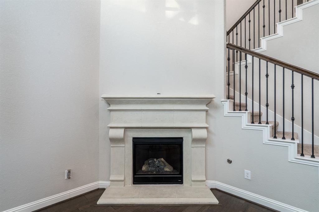 1083 Ginger Glade Lane, Pinehurst, Texas image 14
