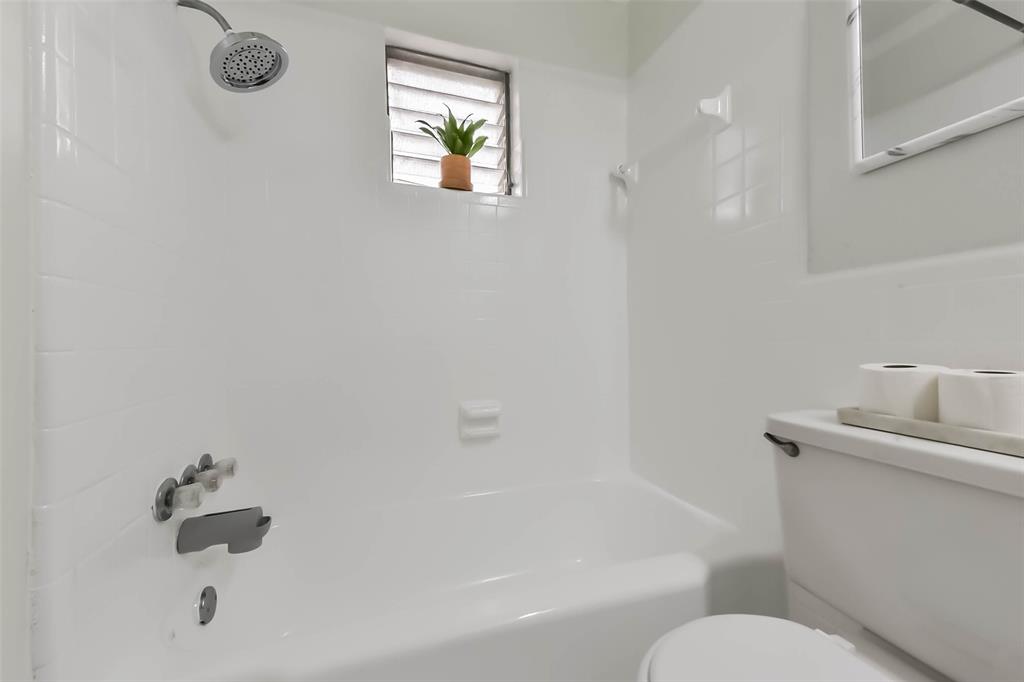 2225 Mimosa Drive #5, Houston, Texas image 13