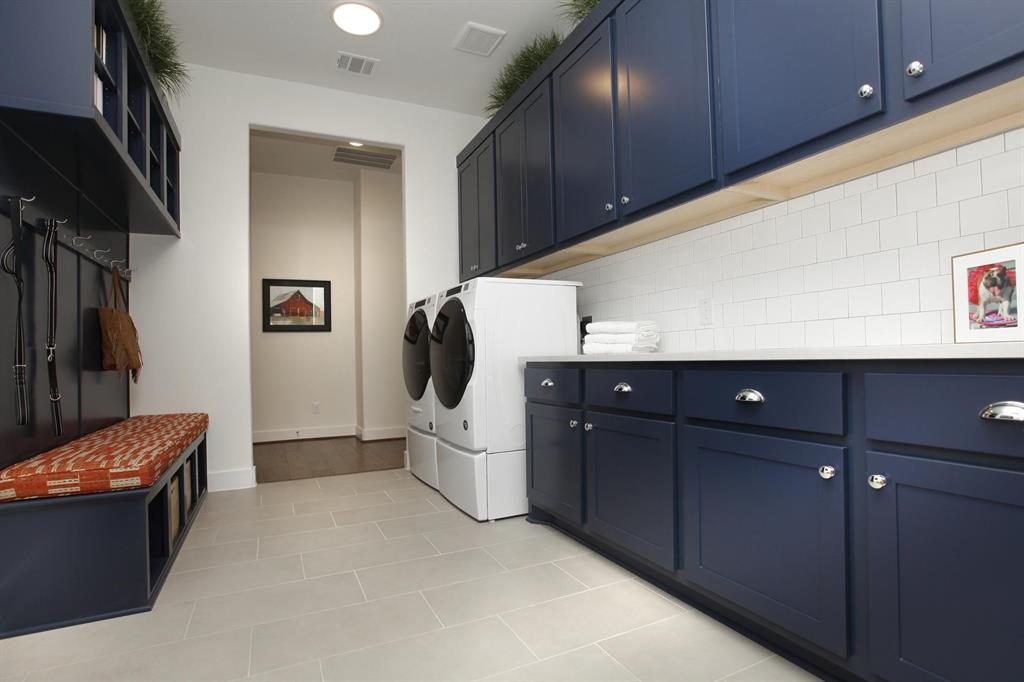 7814 River Bluet Place