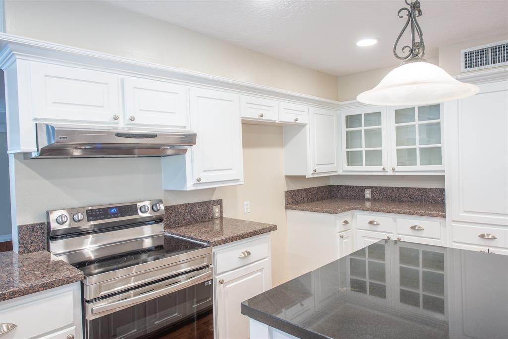 Conroe, Texas 77304, United States, 5 Bedrooms Bedrooms, ,5 BathroomsBathrooms,Residential,Active,26370