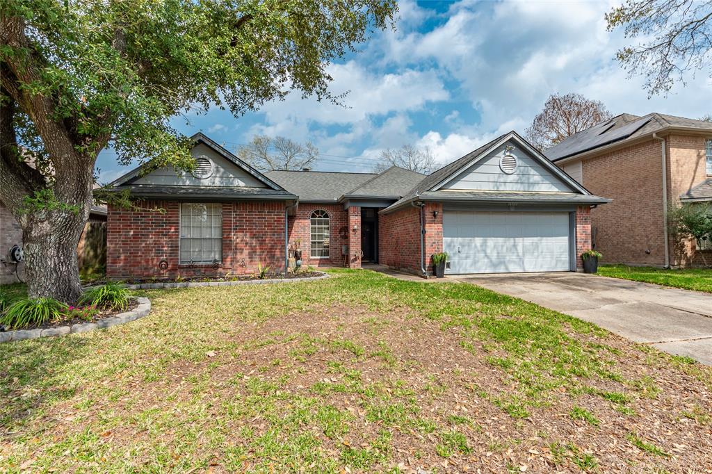 16023 Copper Canyon Drive, Friendswood, Texas image 30