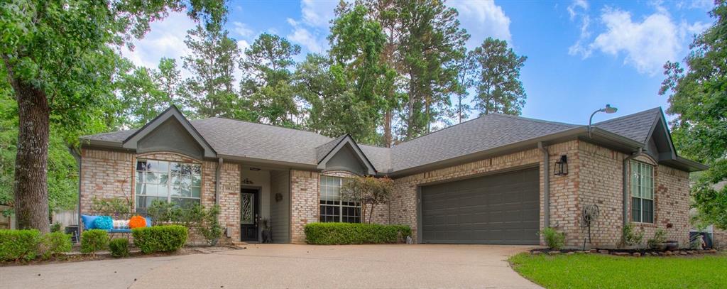 1912 Rollingwood Drive, Huntsville, Texas image 1