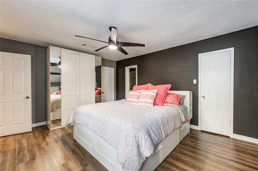 1921 Wilcrest Drive, Houston, Texas image 13