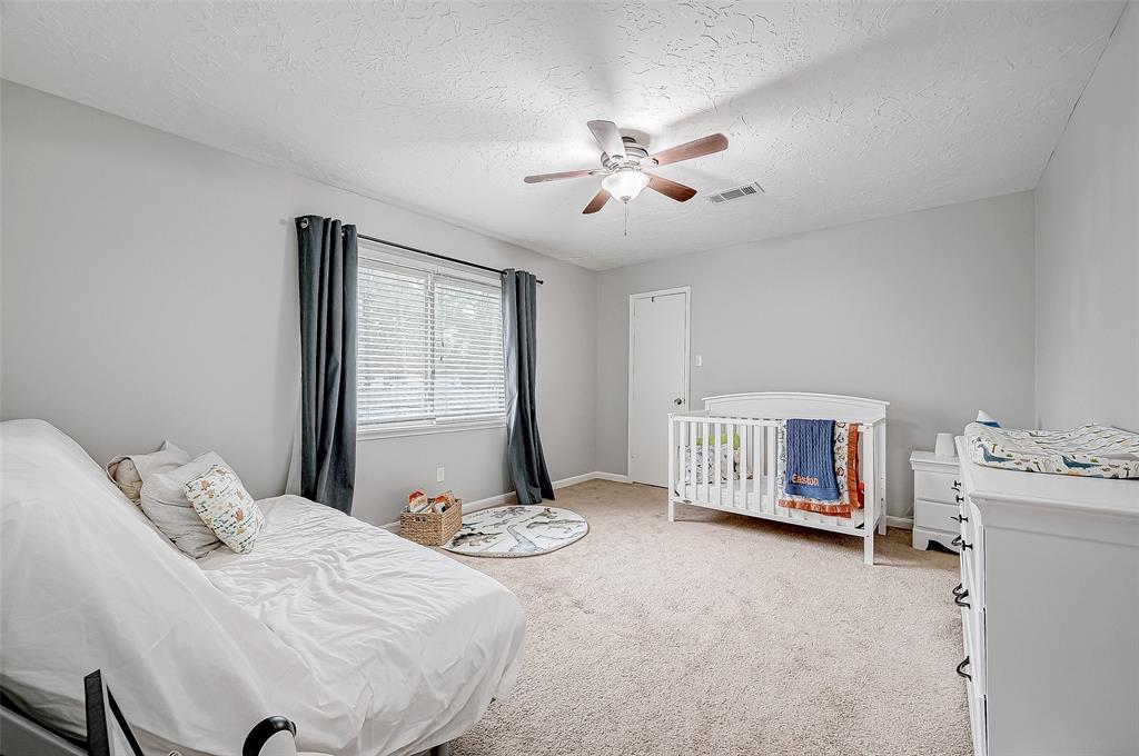 11607 Knobcrest Drive, Houston, Texas image 35