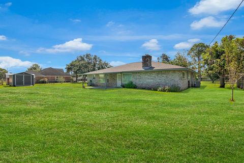 A home in Brazoria