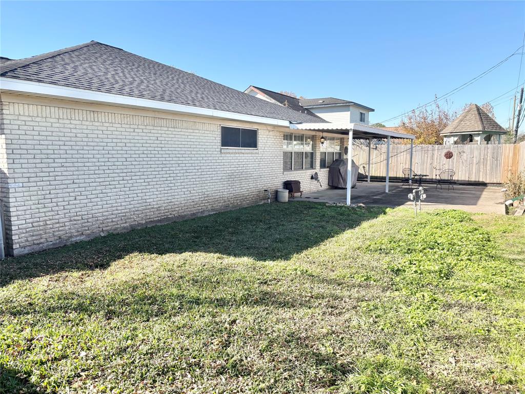 2729 Hillshire Drive, Deer Park, Texas image 37