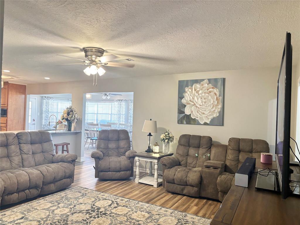 2729 Hillshire Drive, Deer Park, Texas image 17