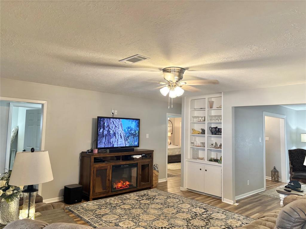2729 Hillshire Drive, Deer Park, Texas image 19